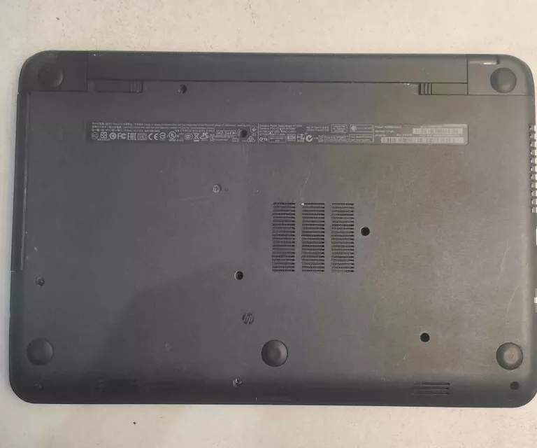 LAPTOP HP 250 G3 NOTEBOOK 4 GB