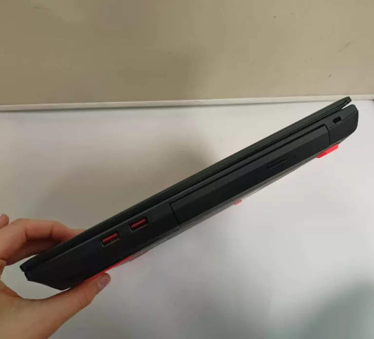 LAPTOP ASUS ROG STRIX GL753VE GAMING!