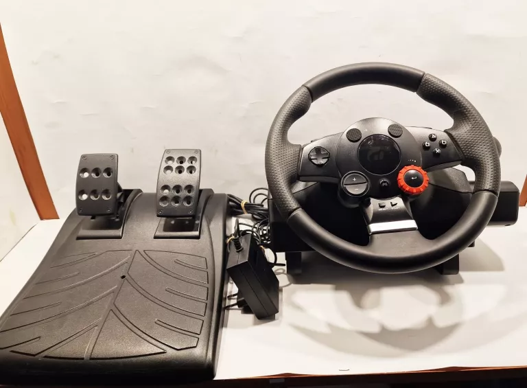 KIEROWNICA LOGITECH DRIVING FORCE GT , SHIFTER , PEDAŁY