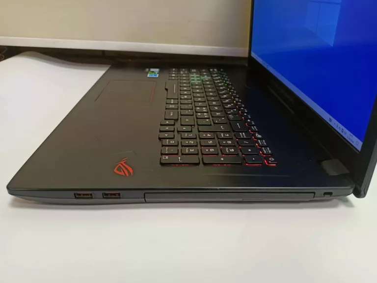LAPTOP ASUS ROG STRIX GL753VE GAMING!