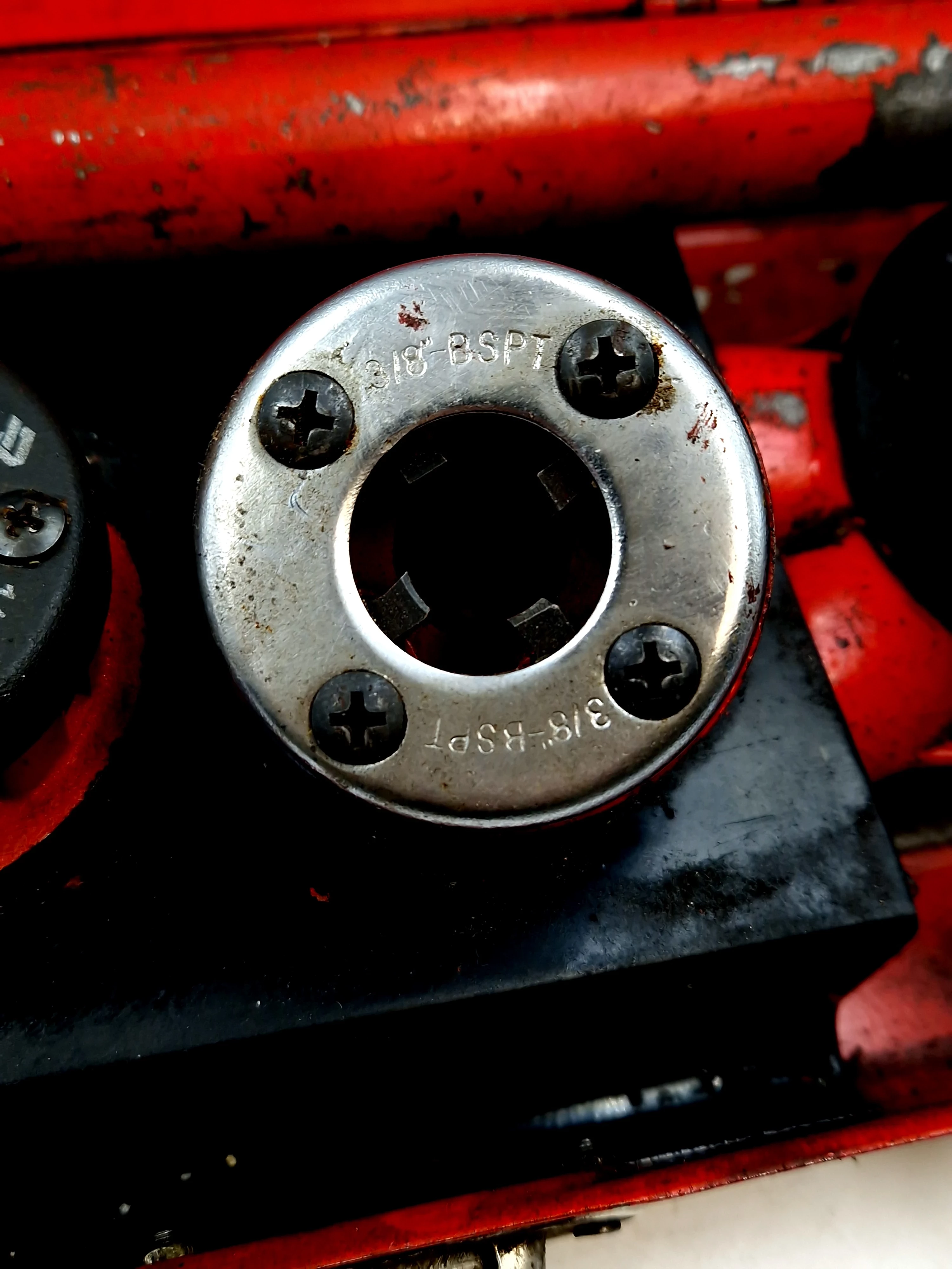 gwintownica-reczna-pa-met-walizka-marka-127509-1078861