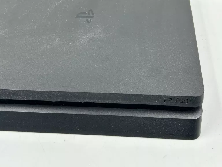 KONSOLA PS4 SLIM 1TB /2X PAD/ 7 GIER /KABEL ZASILJACY