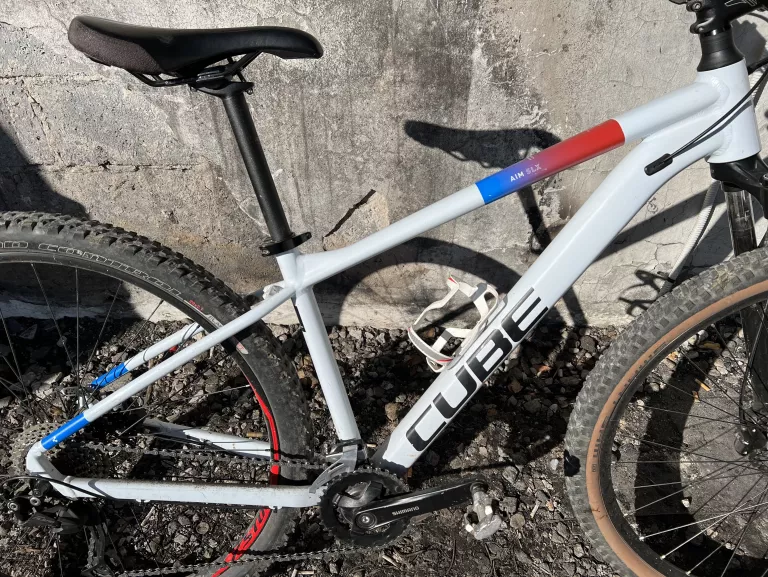 ROWER MTB CUBE 29 CALI