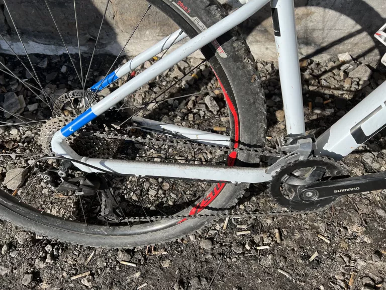 ROWER MTB CUBE 29 CALI
