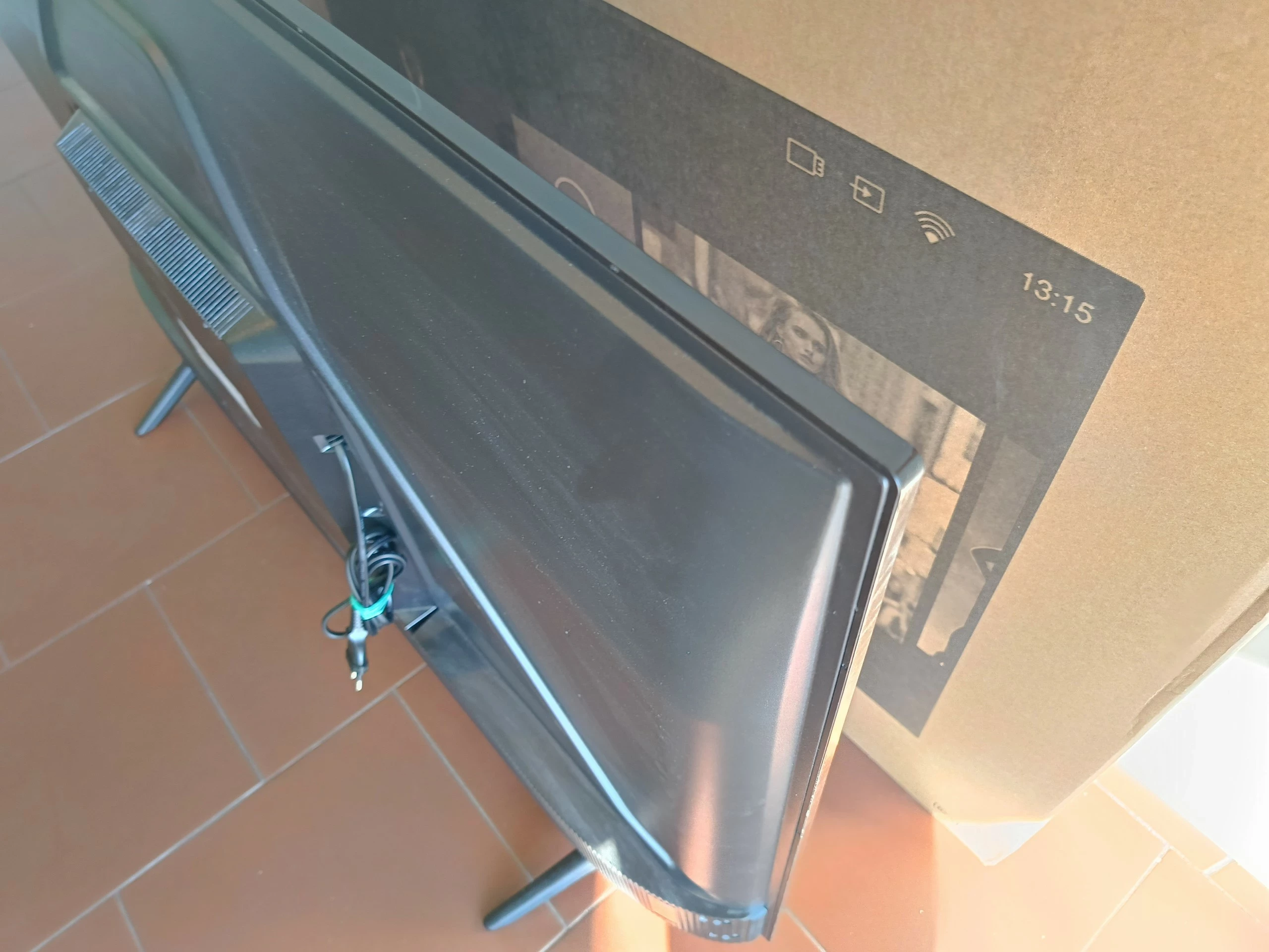 telewizor-tcl-50p610-pilot-karton-komplet-kod-producenta-50p610