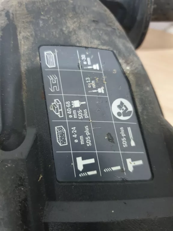 MŁOT UDAROWO-OBROTOWY GBH 2-24 DRE 790W W WALIZCE BOSCH
