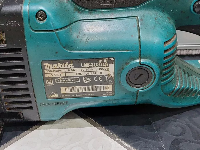 ELEKTRYCZNA PIŁA ŁAŃCUCHOWA MAKITA UC4030A