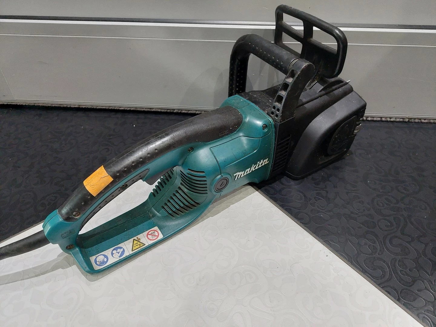 elektryczna-pila-lancuchowa-makita-uc4030a-producent-prowadnicy-249461-1223080