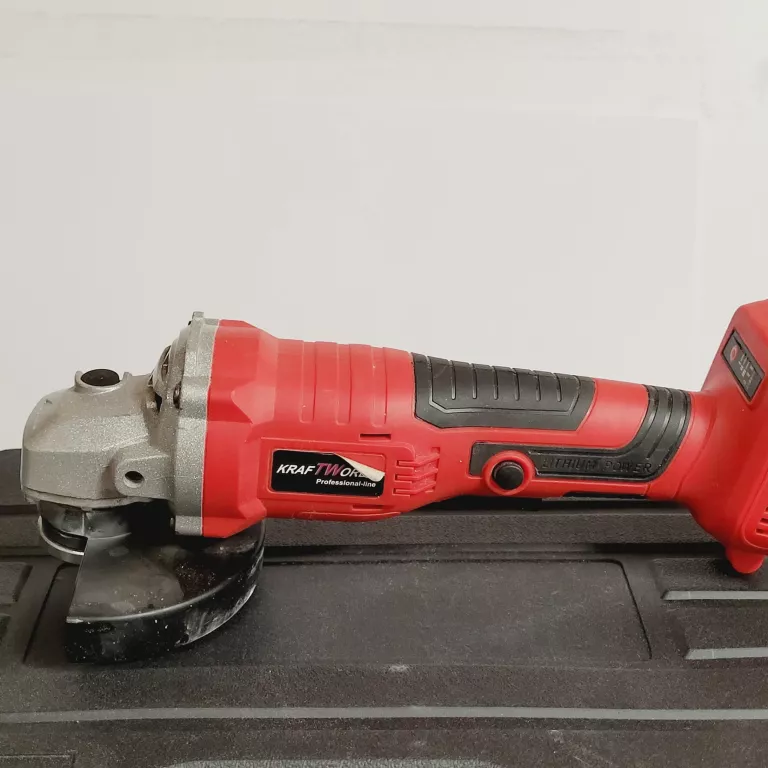 szlifierka-katowa-akumulatorowa-kraftword-aleja-wolnosci-15b-czestochowa-sj