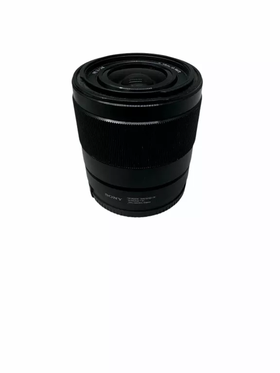 OBIEKTYW SONY FE 28 MM F/2 (SEL28F20.SYX) + ETUI
