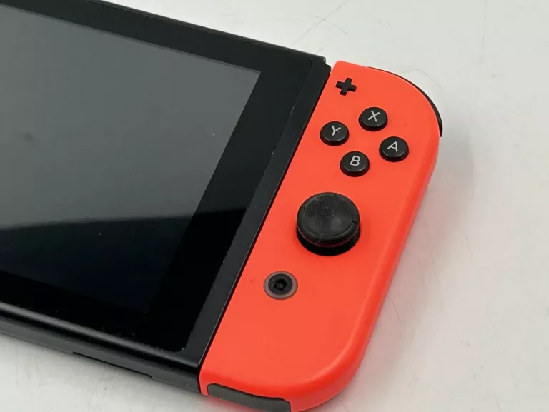 KONSOLA NINTENDO SWITCH KOMPLET