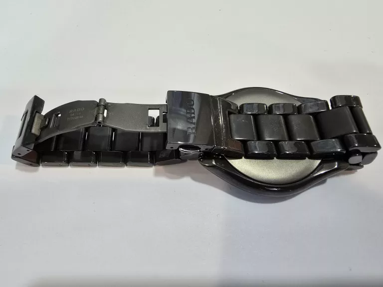ZEGAREK RADO HYPERCHROME DUAL TIMER CROWNLESS QUARTZ R32102172