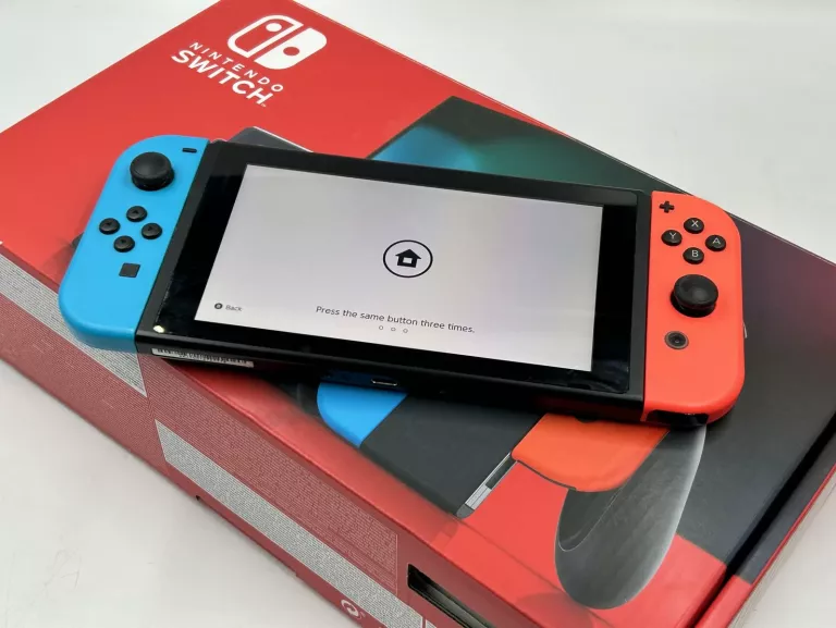 KONSOLA NINTENDO SWITCH KOMPLET