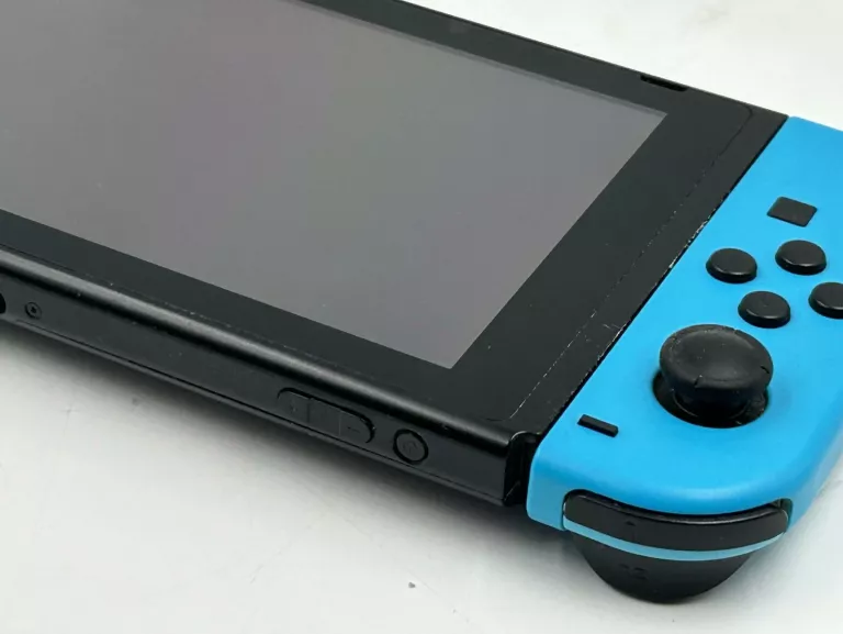 KONSOLA NINTENDO SWITCH KOMPLET