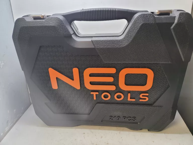 DUŻY ZESTAW 219 ELEMENTÓW KLUCZY NASADOWYCH KLUCZE NASADOWE NEO TOOLS