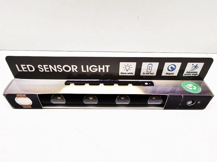 lampa-led-do-garderoby-czarna-ledowa-z-czujnikiem-ruchu-i-zmierzchu-25cm-ean-gtin-5905832609023