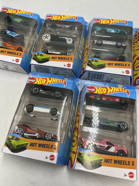 HOT WHEELS 3 PACK MIX