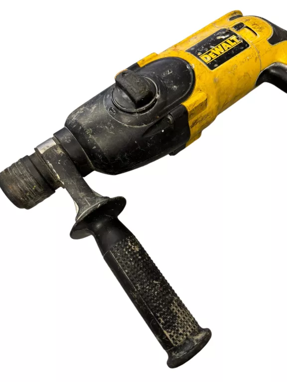 MŁOTOWIERTARKA DEWALT D25013