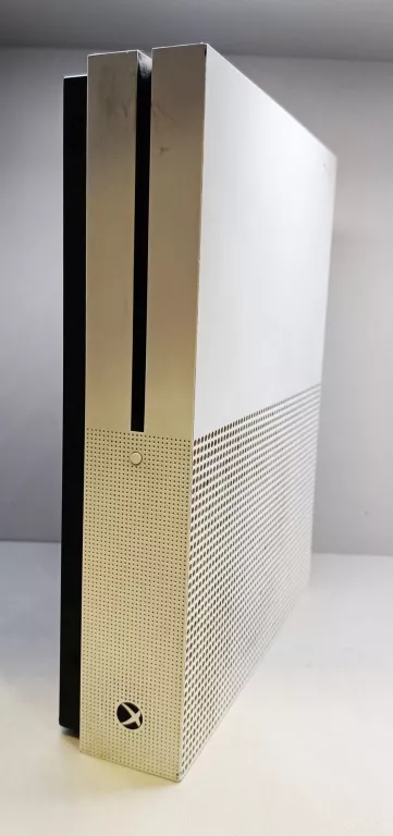 KONSOLA XBOX ONE S 500GB ZESTAW  FC 24