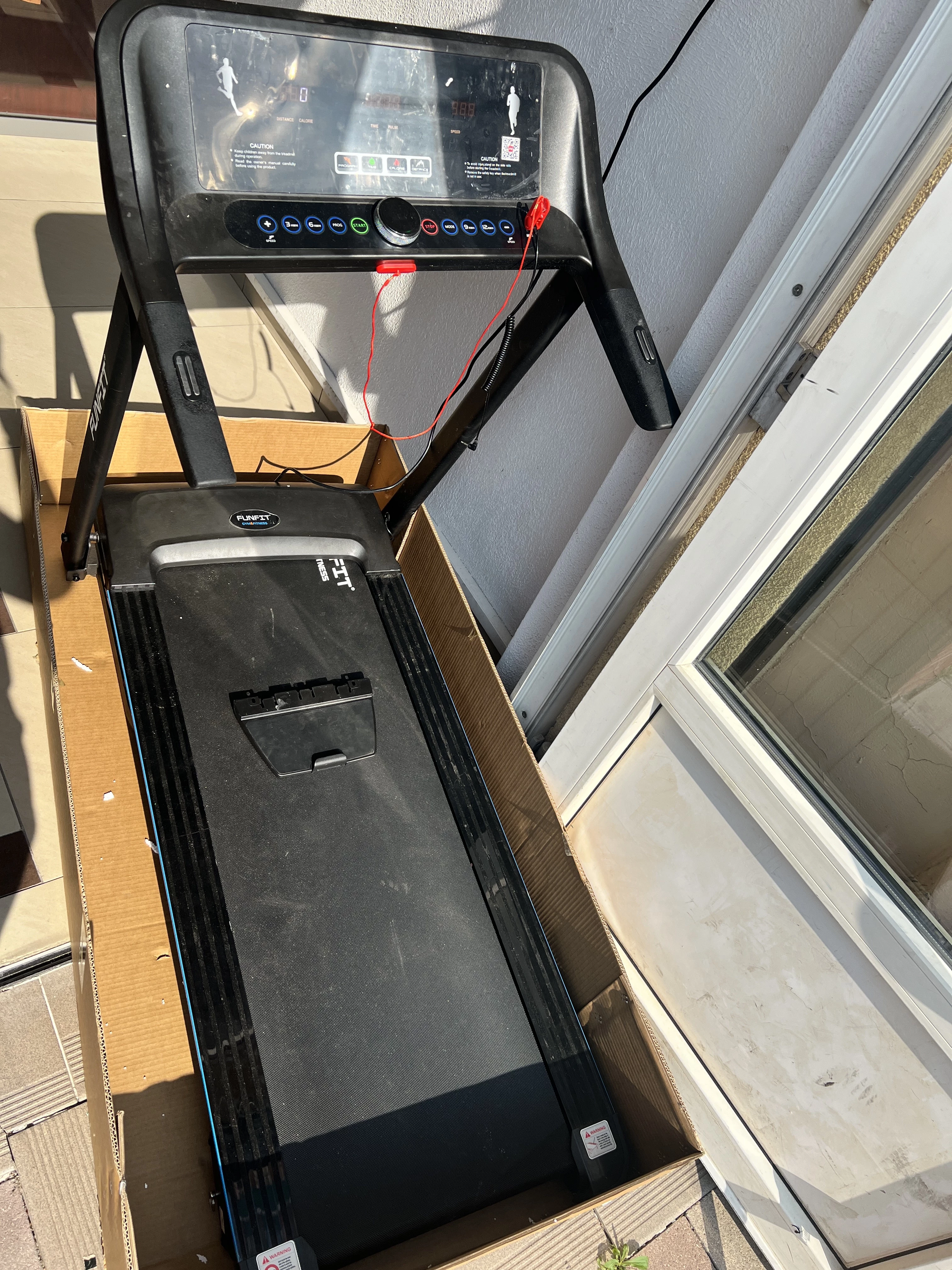 bieznia-elektryczna-funfit-v4-opakowanie-drzymaly-55-lubin-sj