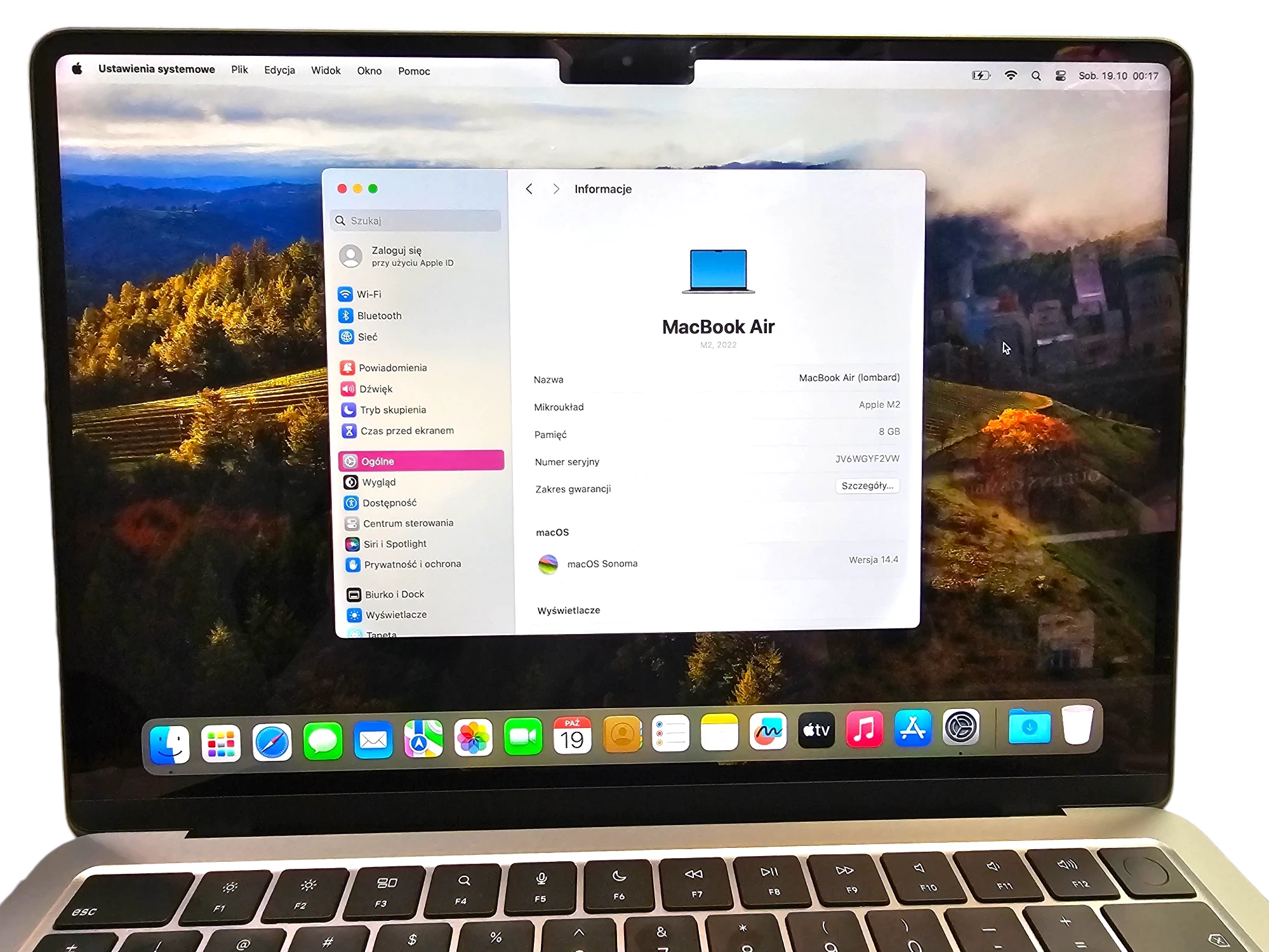 macbook-air-136-m2-8gb-ram-256gb-ssd-komplet-gwarancja-082025-seria-procesora-4366-822278