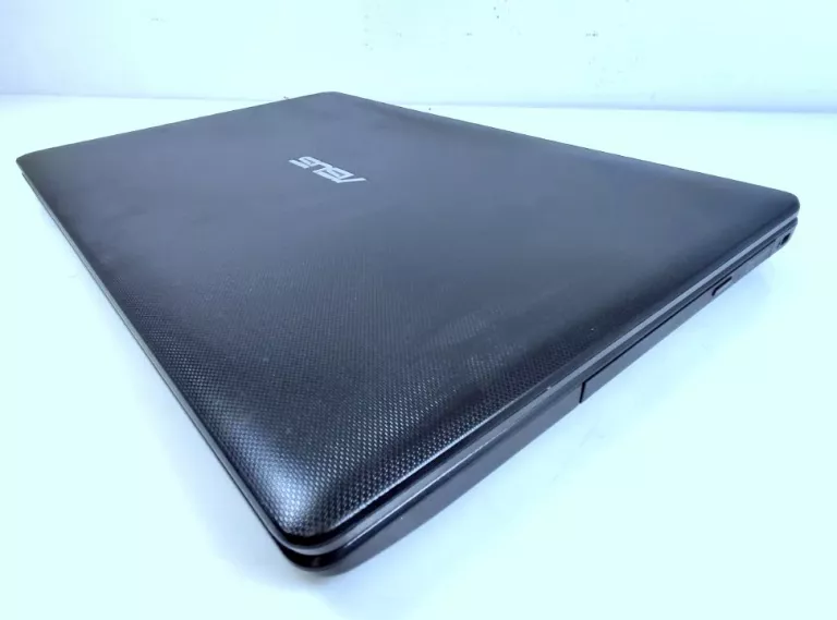 LAPTOP ASUS X552L I5 CORE 12 GB RAM / 256 GB SSD BEZ ZASILACZA