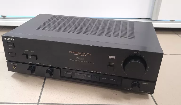 WZMACNIACZ SONY TA-F317R
