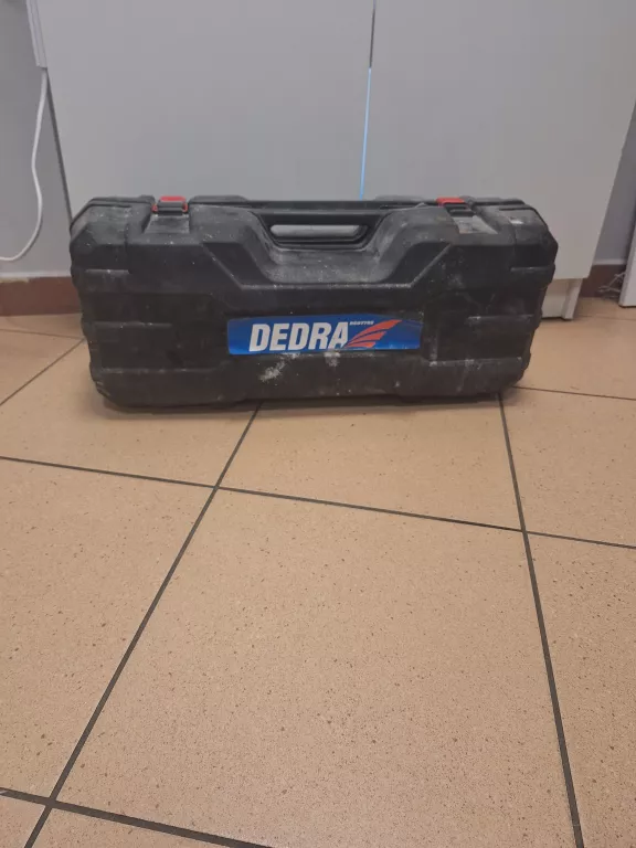 SZLIFIERKA DO GIPSU ŻYRAFA DEDRA DED7758