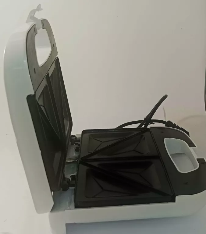 TOSTER ELEKTRYCZNY RICCO MODEL SM-99