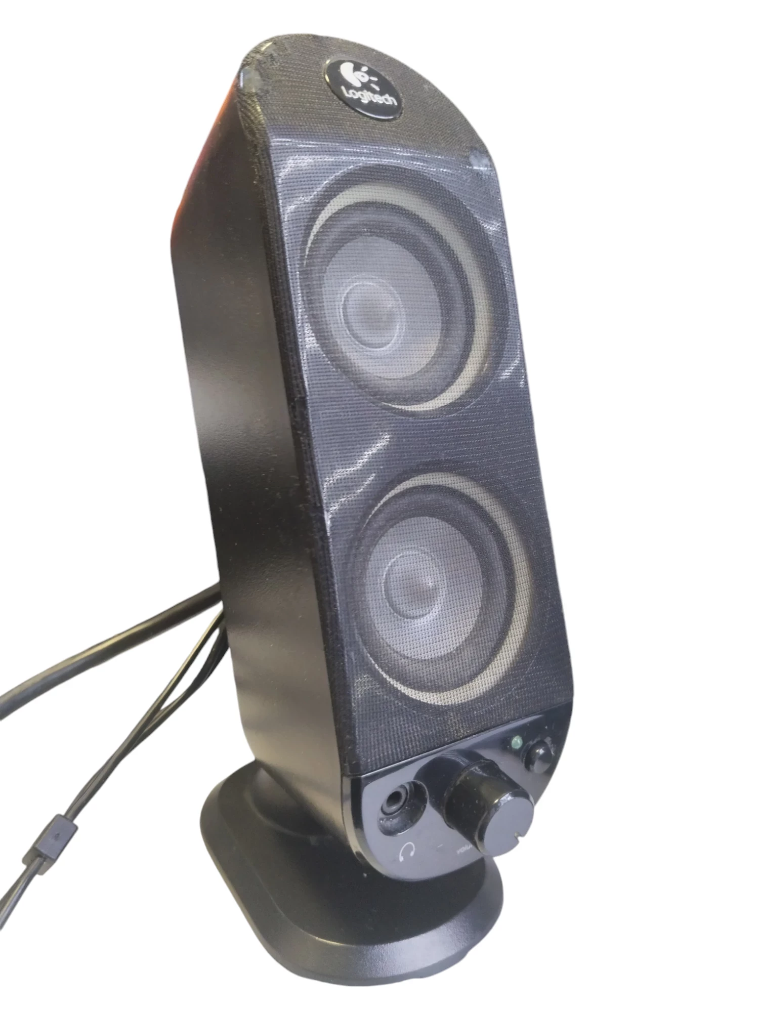 logitech-x-530-glosniki-51-model-x-530