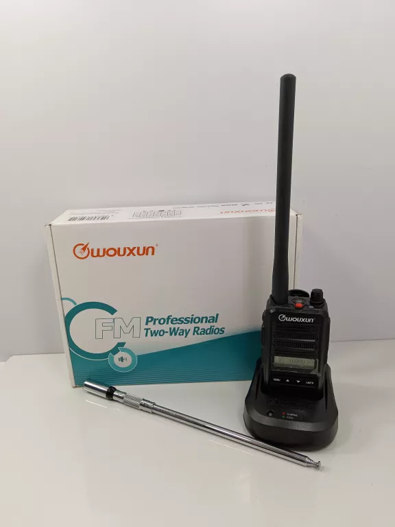 CB RADIO KG-R70 WOUXUN KG-R70 MARKOWE CB RADIO PRZENOŚNE RĘCZNE 40 KANAŁÓW