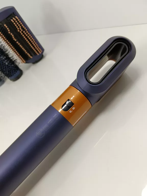 lokowko-suszarka-dyson-airwrap-styler-hs01-ciemnoniebieski-limitowany-kolor-dominujacy-129357-8