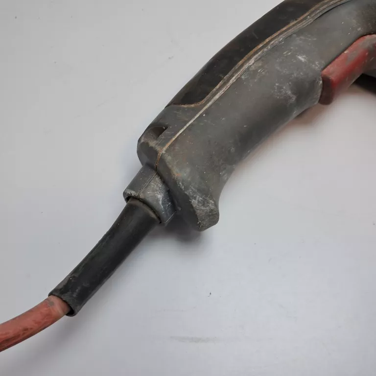 MŁOTOWIERTARKA GRAPHITE SIECIOWA