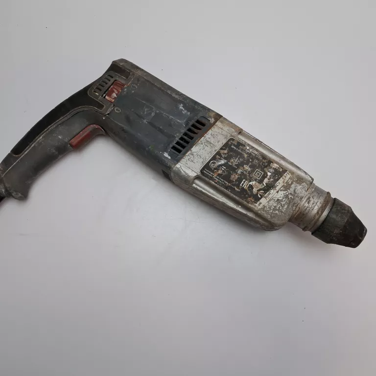 MŁOTOWIERTARKA GRAPHITE SIECIOWA
