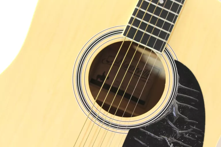 GITARA AKUSTYCZNA NASHVILLE GSD-60-NT + POKROWIEC