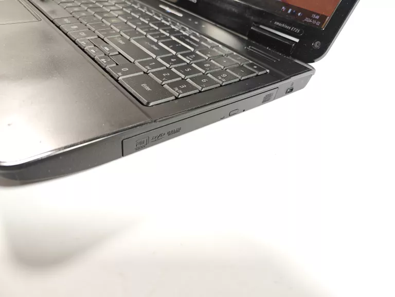 LAPTOP ACER EMACHINES E725, ŁADOWARKA, TORBA