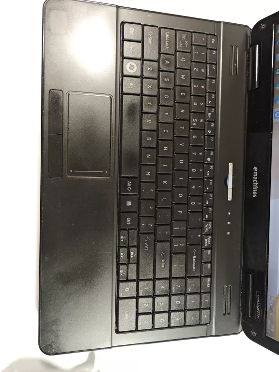 LAPTOP ACER EMACHINES E725, ŁADOWARKA, TORBA