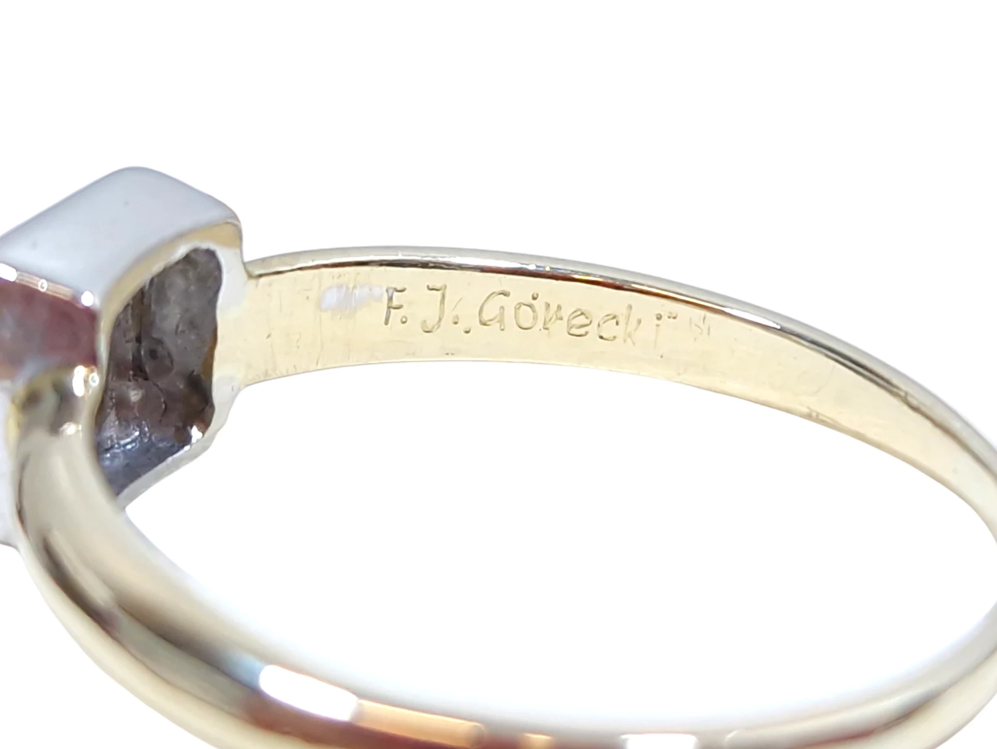 piekny-zloty-pierscionek-z-diamentem-585-14k-250g-r16-wh-si1-003ct-rozmiarsrednica-wew-mm-372-16