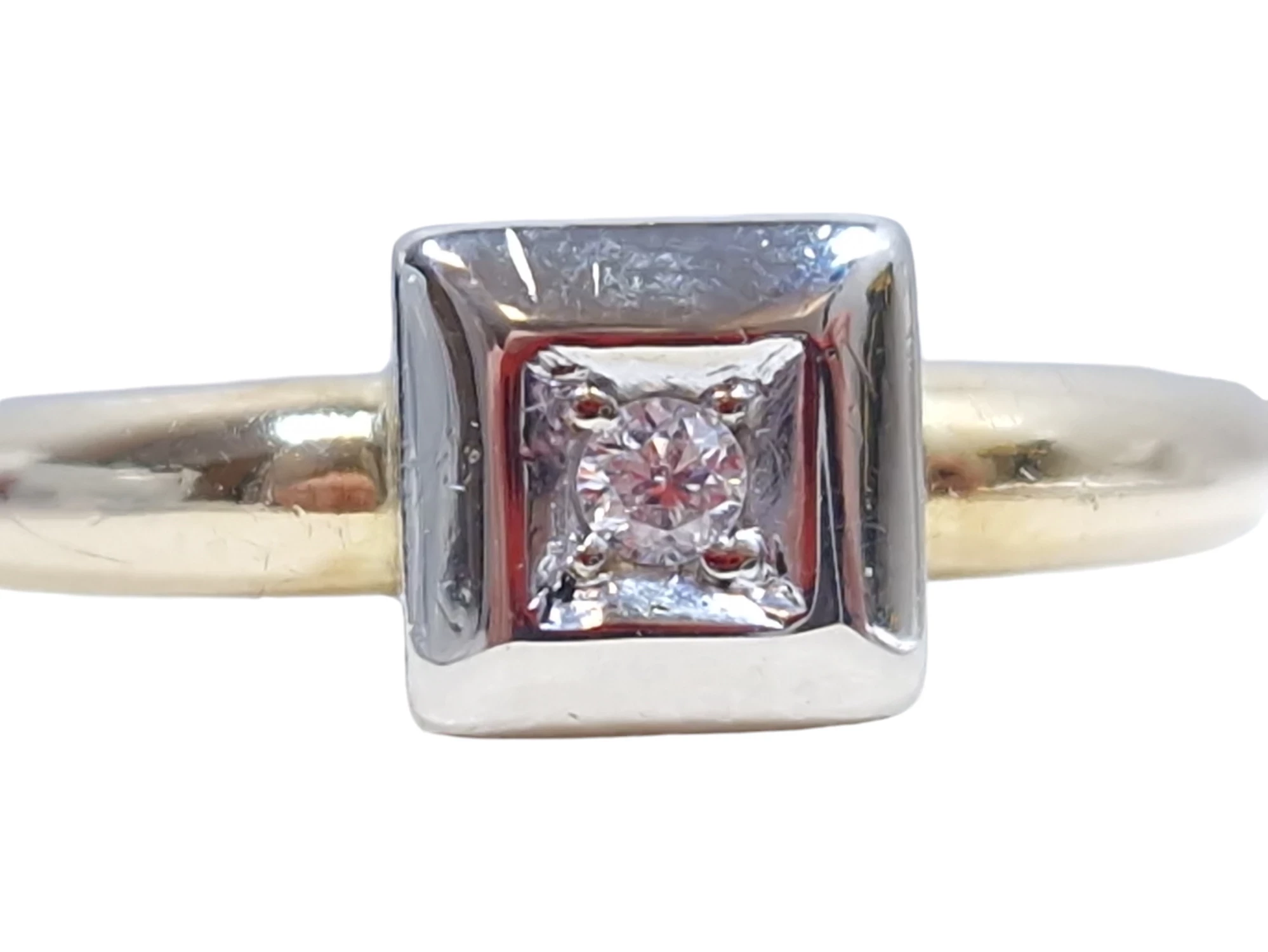 piekny-zloty-pierscionek-z-diamentem-585-14k-250g-r16-wh-si1-003ct-material-15835-1