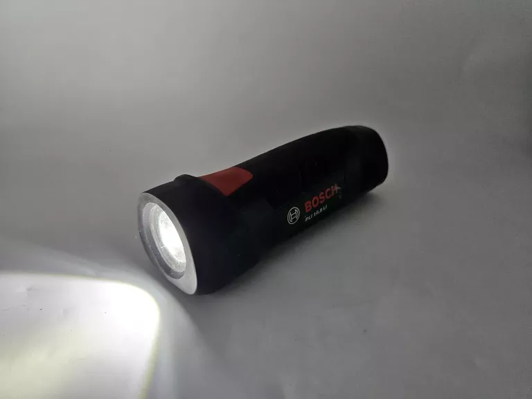 LATARKA BOSCH PLI 10,8 LI + AKU 12V 1.5AH