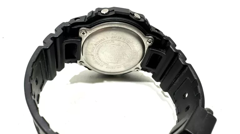 ZEGAREK CASIO DW-5600E-1VER