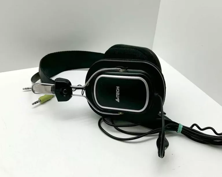 SŁUCHAWKI NAUSZNE 4TECH HS-200