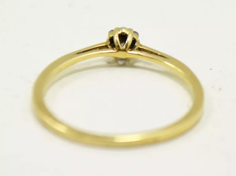 zloty-pierscionek-585-093g-r-10-01-ct-diament-material-15835-2