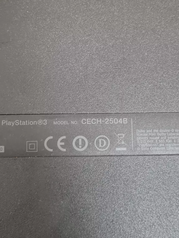 KONSOLA SONY PLAY STATION 320 GB PAD 2X