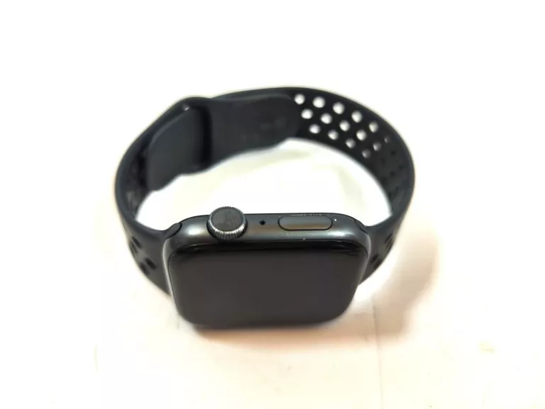 APPLE WATCH SERIES 6 NIKE