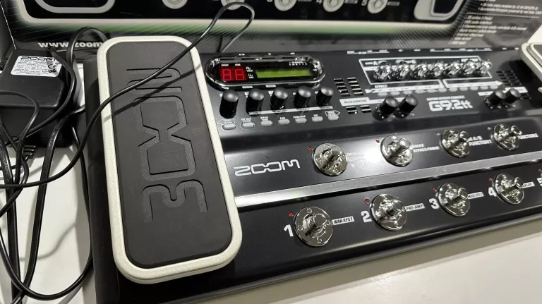 MULTIEFEKT GITAROWY ZOOM G9.2TT