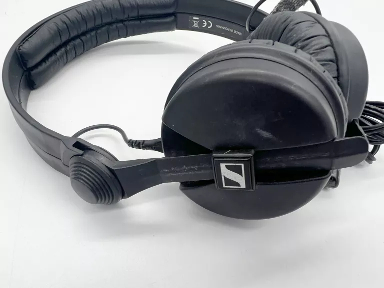 SŁUCHAWKI SENNHEISER HD 25 + POKROWIEC