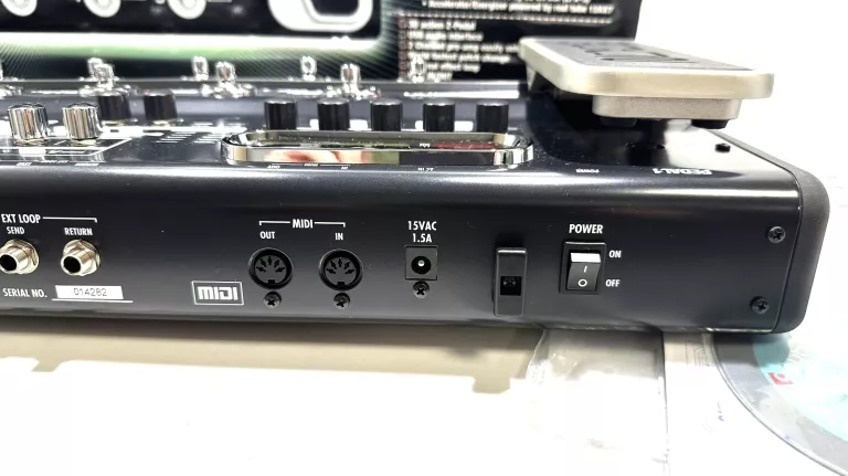 MULTIEFEKT GITAROWY ZOOM G9.2TT