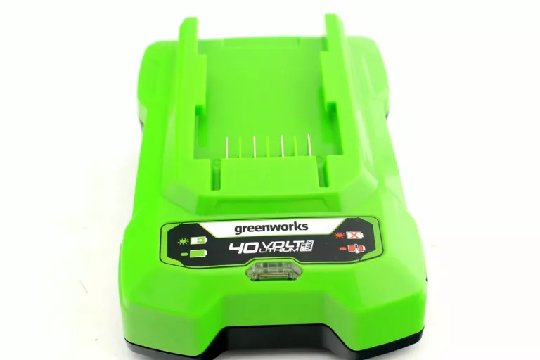 ŁADOWARKA DO AKUMULATORÓW GREENWORKS 40V DC 2A G40C CAF813