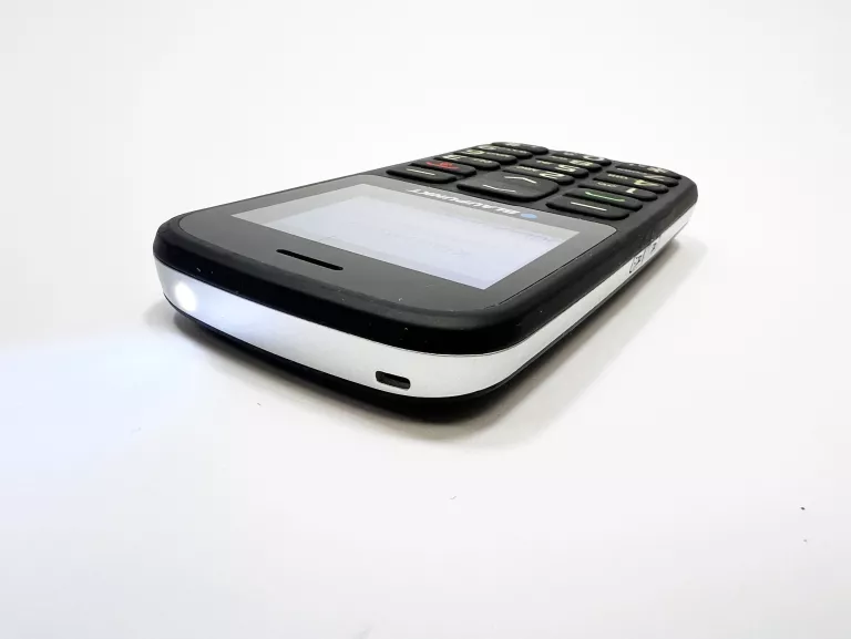 TELEFON BLAUPUNKT BS 02 32/32MB * NA CZĘŚCI *